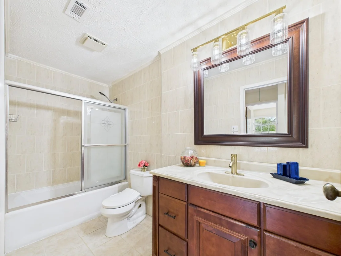 Photo of 459 Woodrail Drive