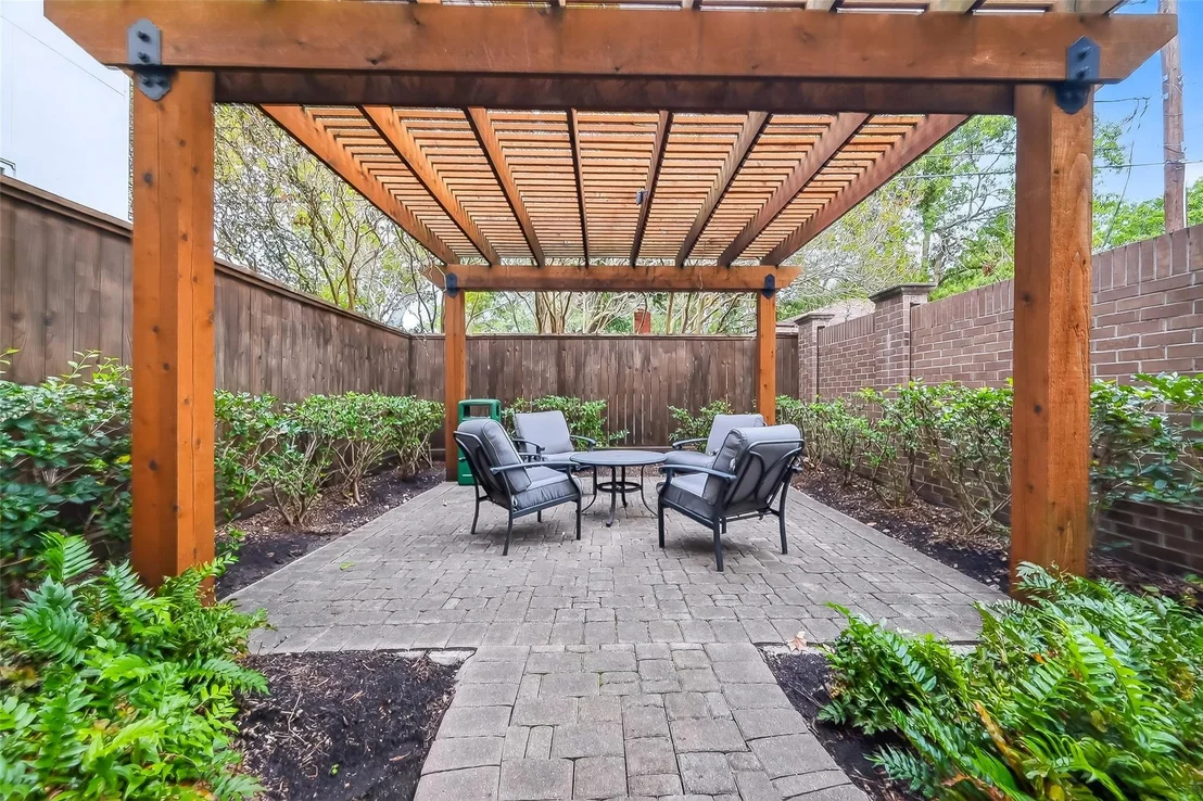Photo of 10514 Hess Lane