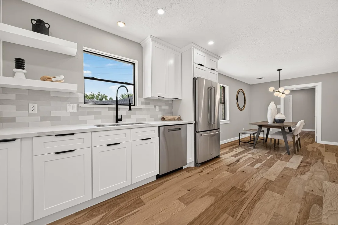 Photo of 15103 Plaza Libre Drive