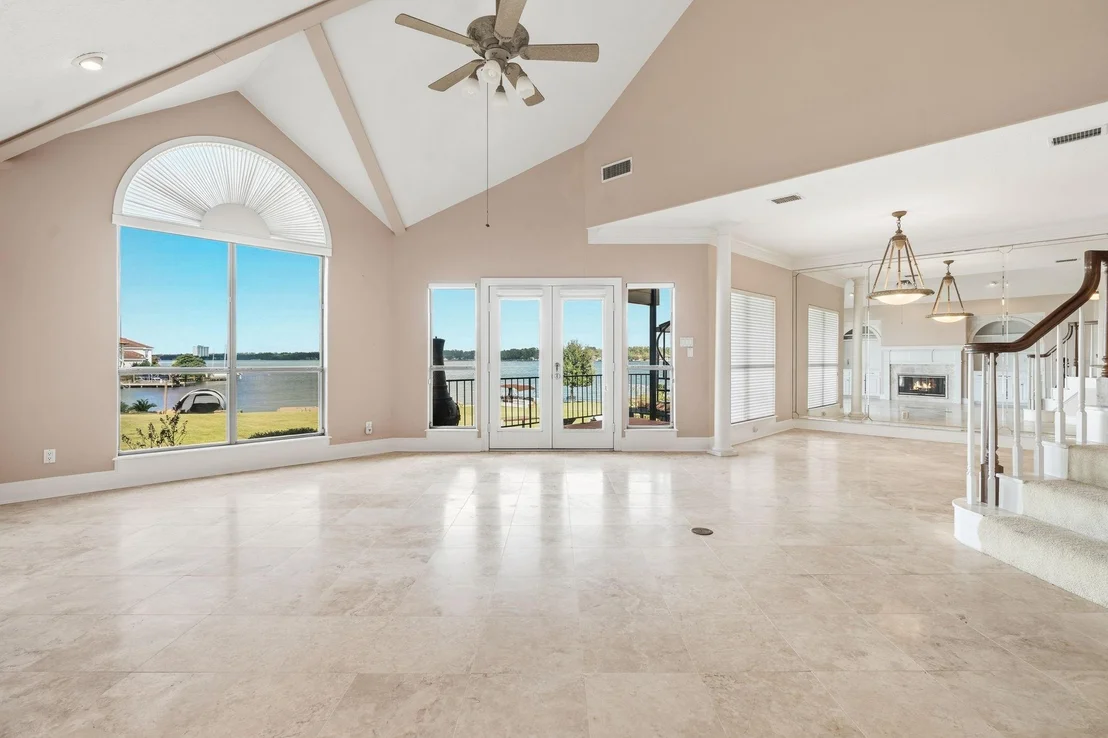 Photo of 106 Cove Point