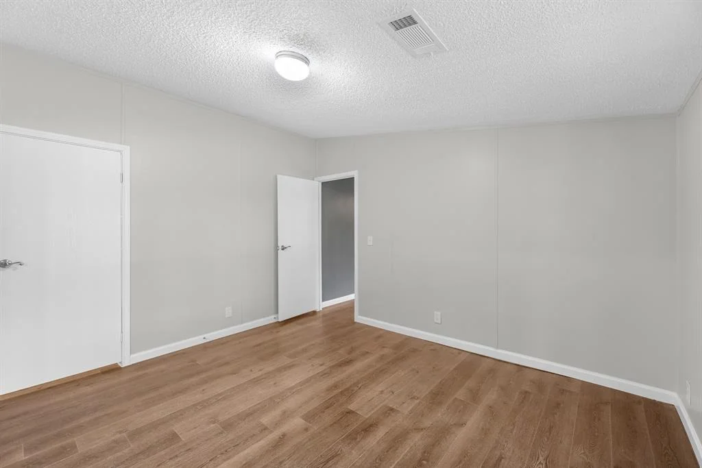 Photo of 345 Otter Road