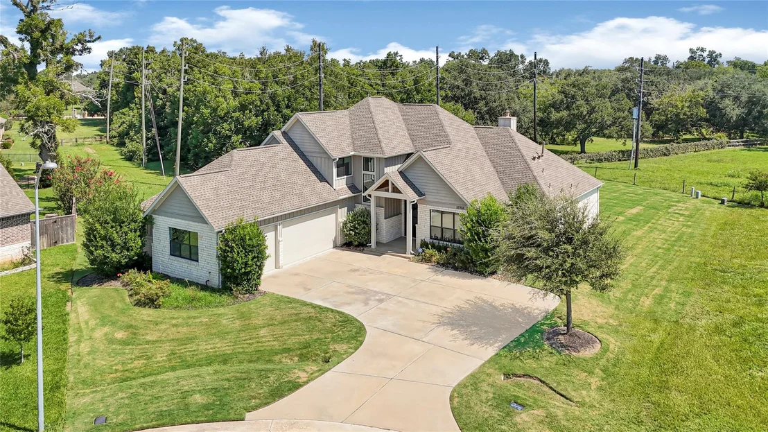 Photo of 32703 Warbler Court