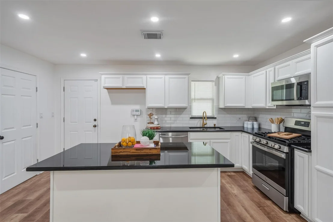 Photo of 3051 Rothermel Road