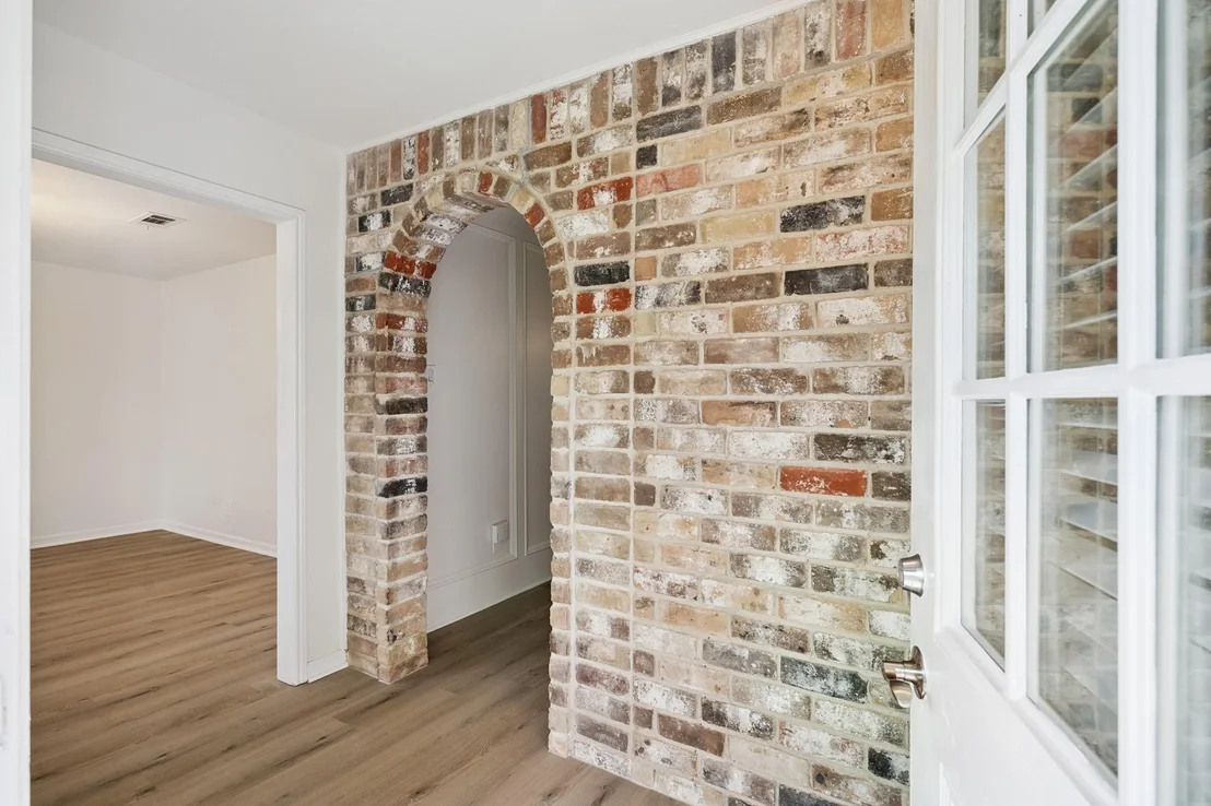 Photo of 25402 Lynbriar Lane