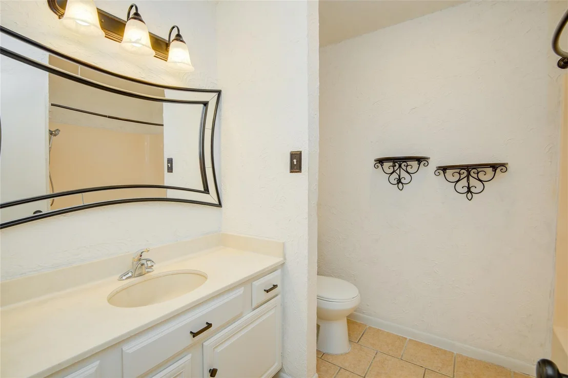 Photo of 1826 Veranda Drive