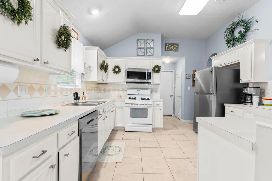 Photo of 17238 Stonebridge Trail