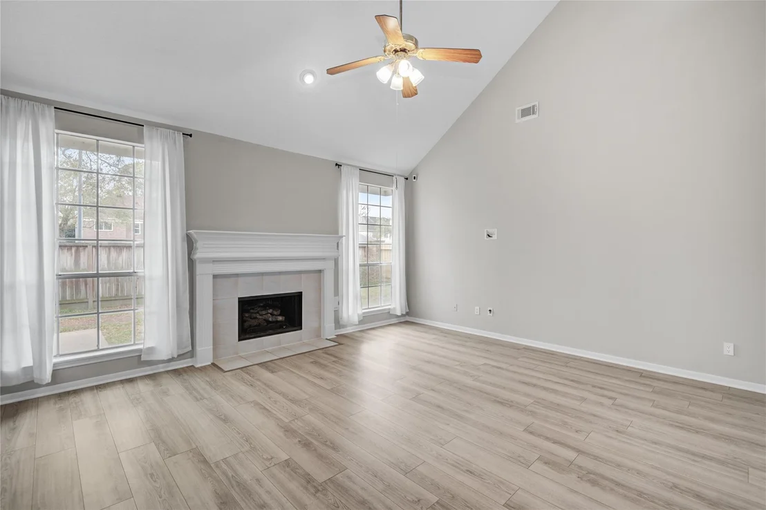 Photo of 18719 Buffalo River Way