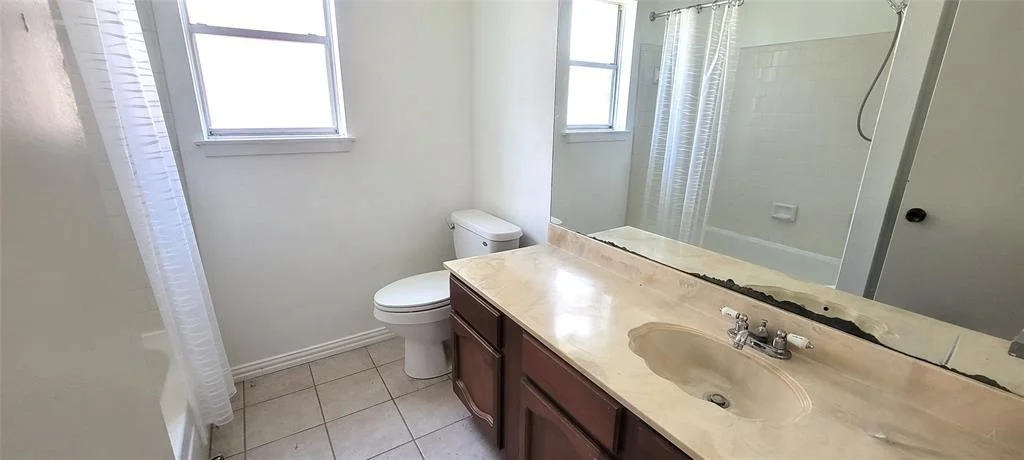 Photo of 8222 Forest Point Drive