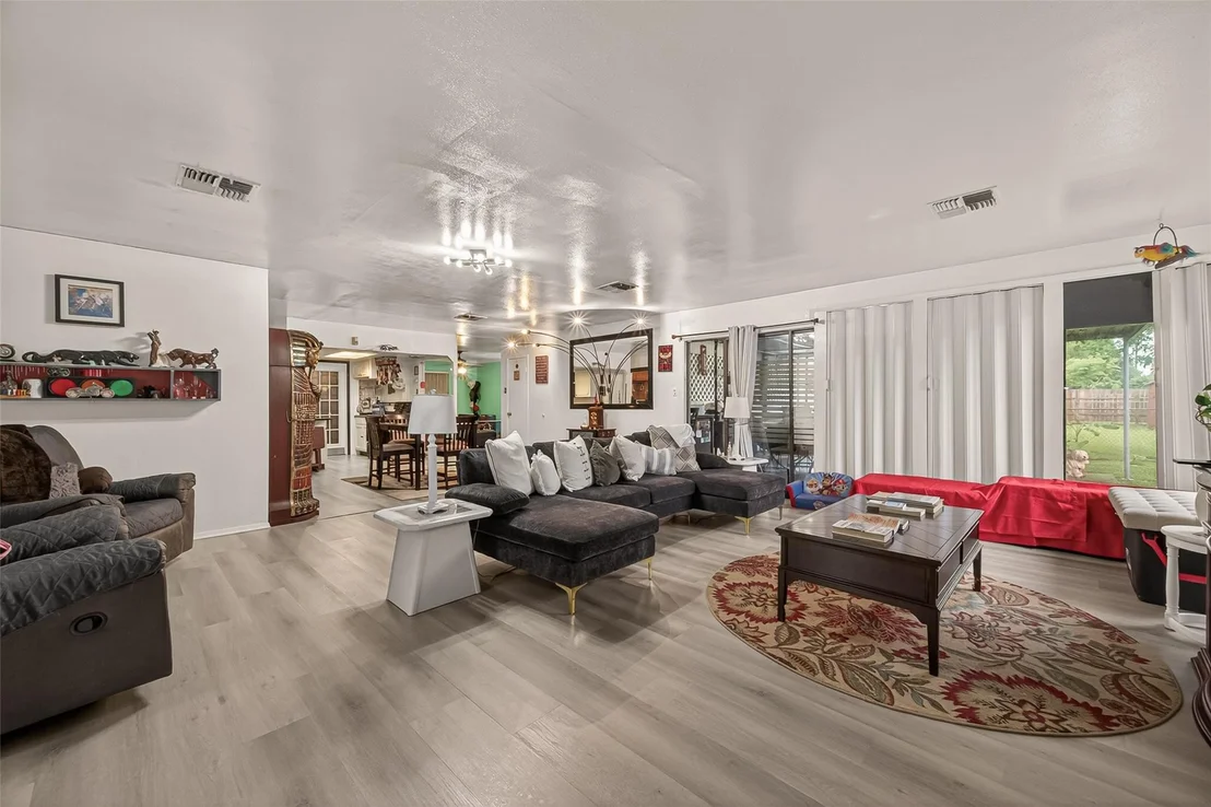 Photo of 4023 Knottynold Lane