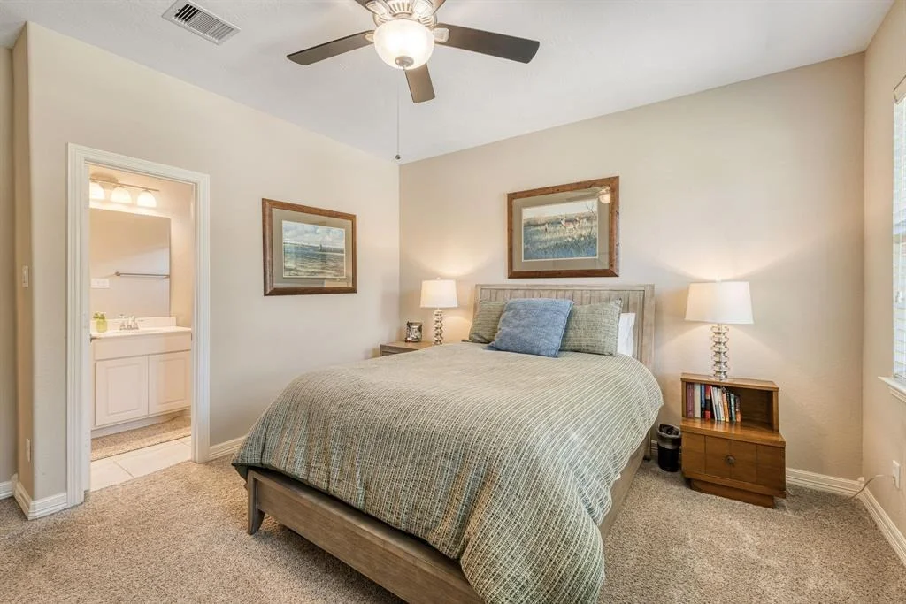 Photo of 34114 Timberwood Bend