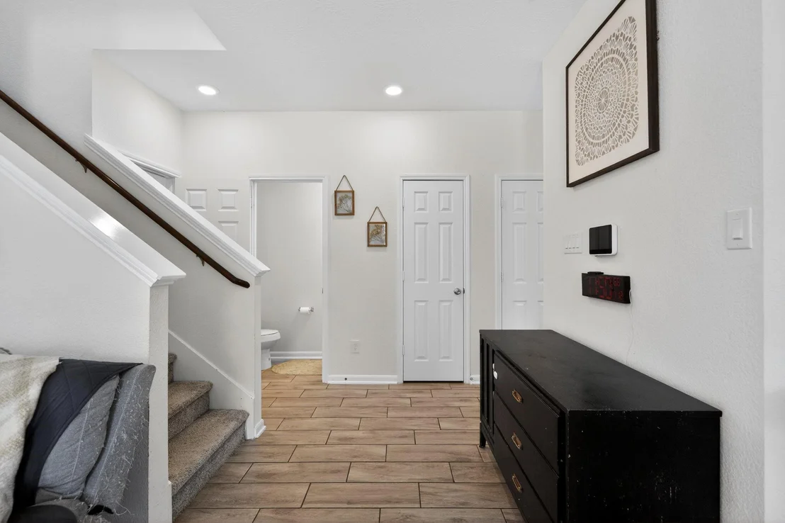 Photo of 15618 Cliffside Arbor Lane