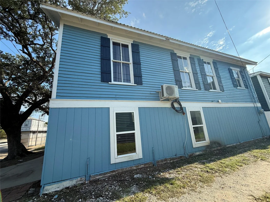 Photo of 1415 Moody Avenue