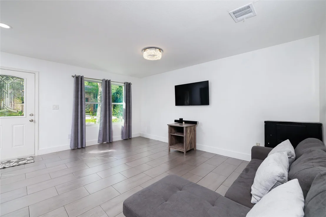 Photo of 29 N Wavy Oak Circle