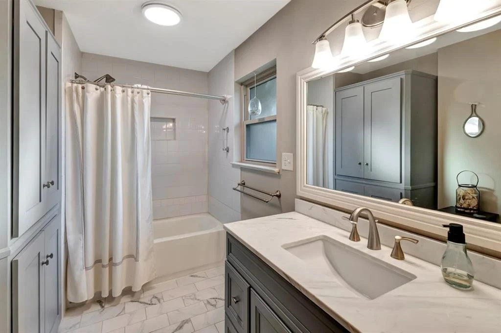 Photo of 1703 Half Moon Drive