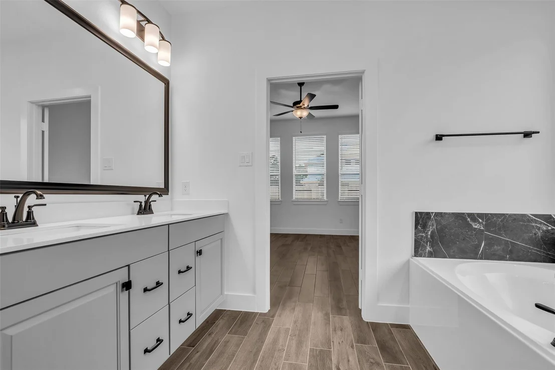 Photo of 12853 Meadow Wind Way