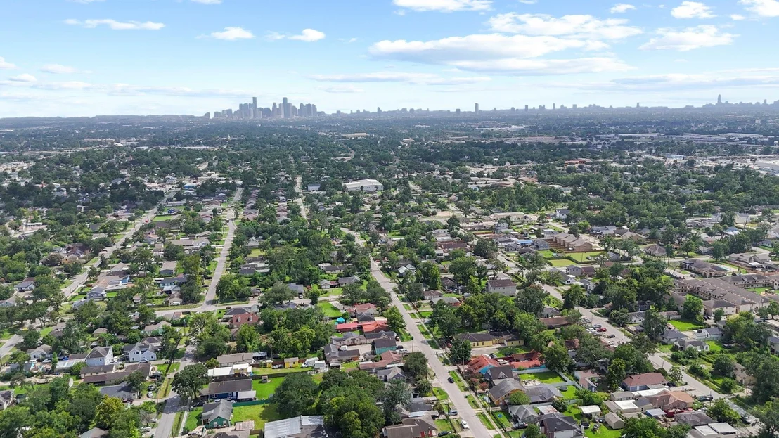 Photo of 8205 Appleton