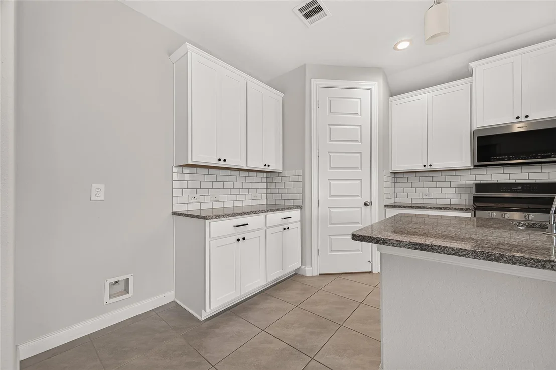 Photo of 8915 Orchid Valley Way