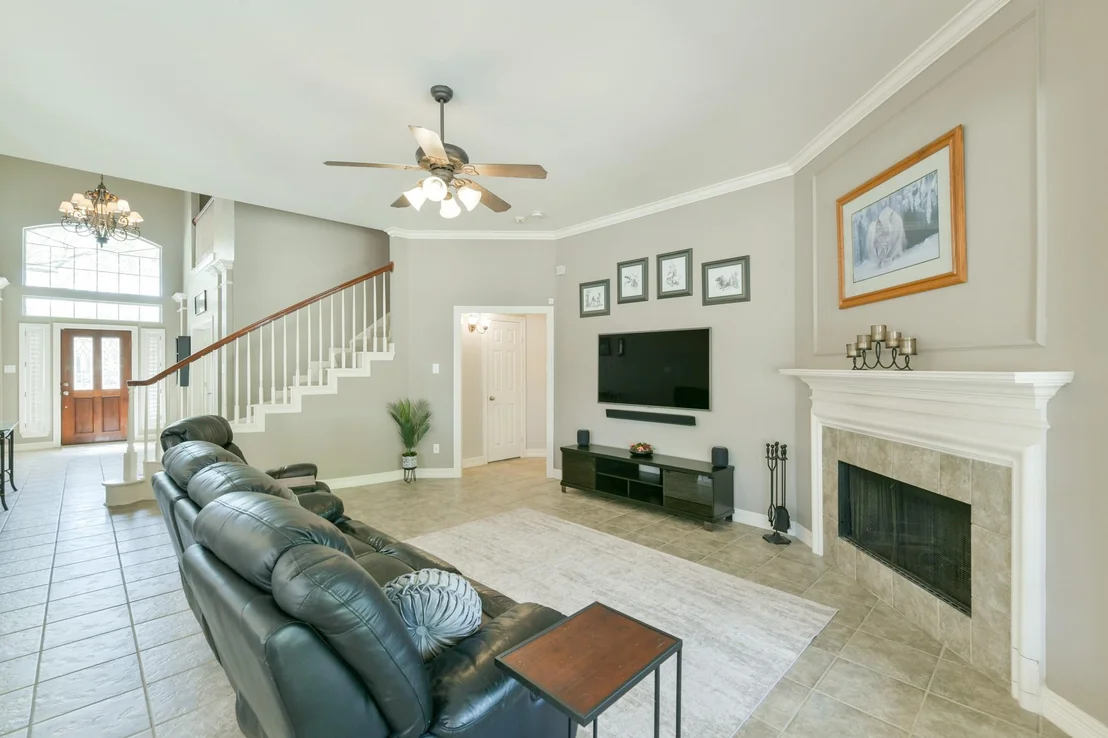 Photo of 16050 Lockdale Lane
