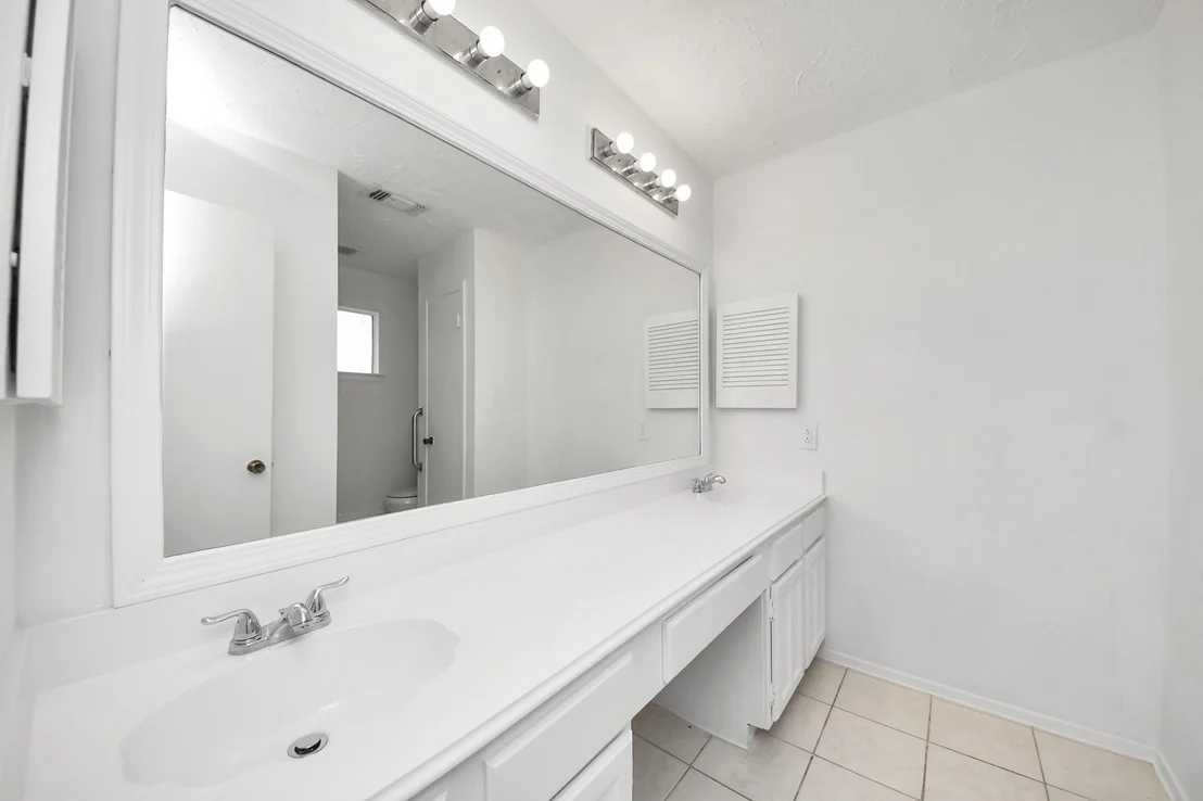 Photo of 13402 Pecan Oak Drive
