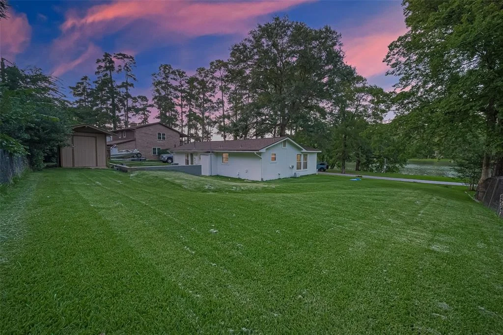 Photo of 1372 W Pine Lake Circle