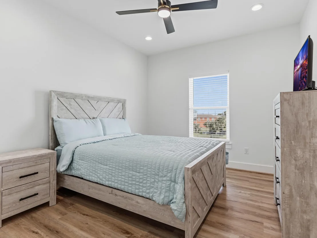 Photo of 955 Wommack