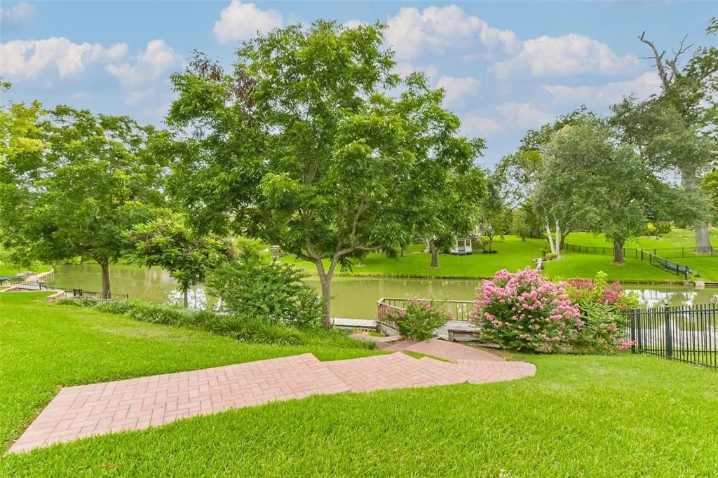 Photo of 5003 Westerdale Drive