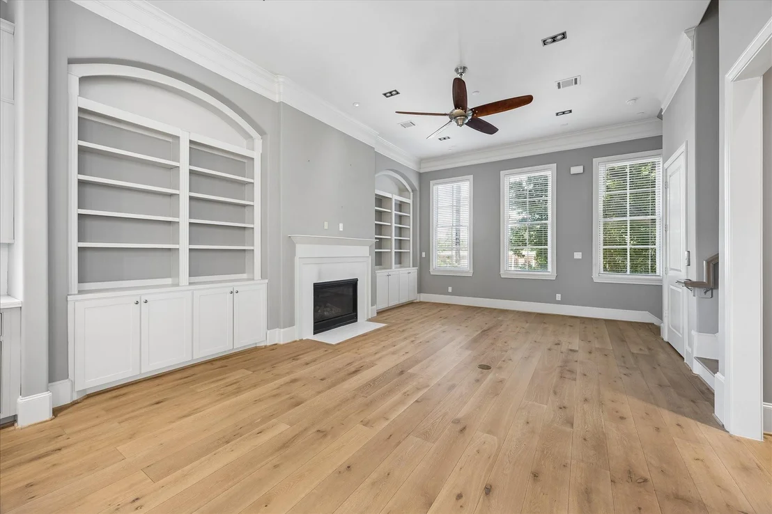 Photo of 3828 Glen Arbor Drive