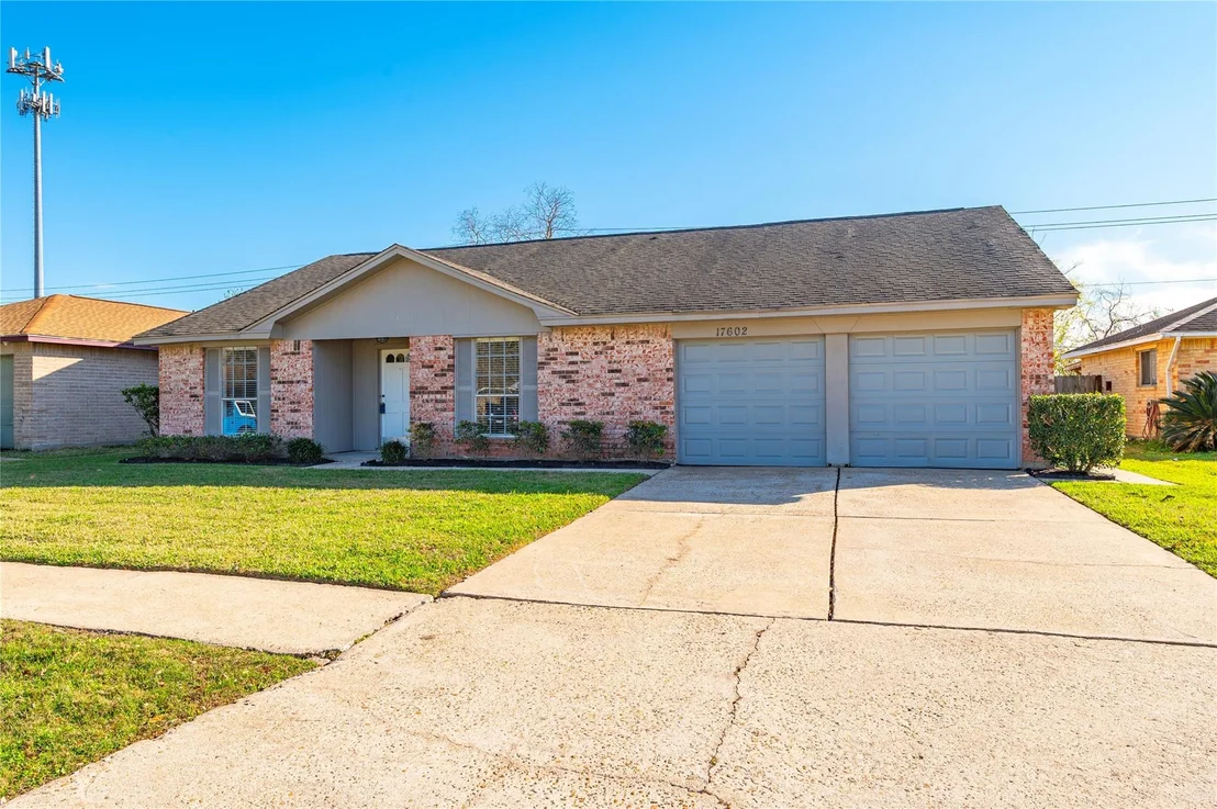 Photo of 17602 Heritage Bay Drive