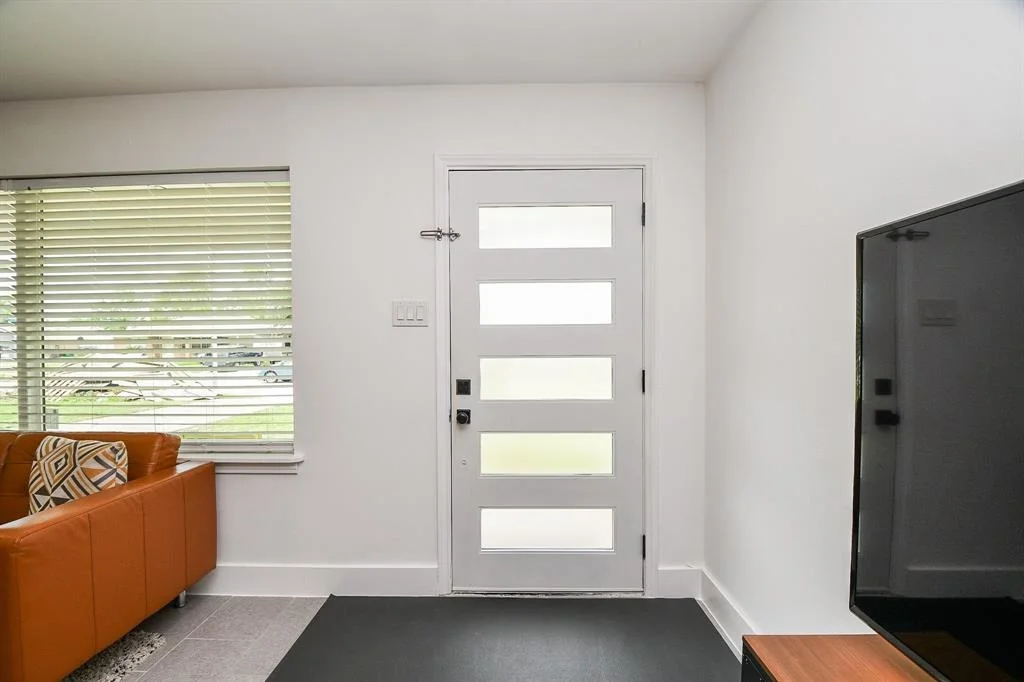 Photo of 9427 Springmont Drive