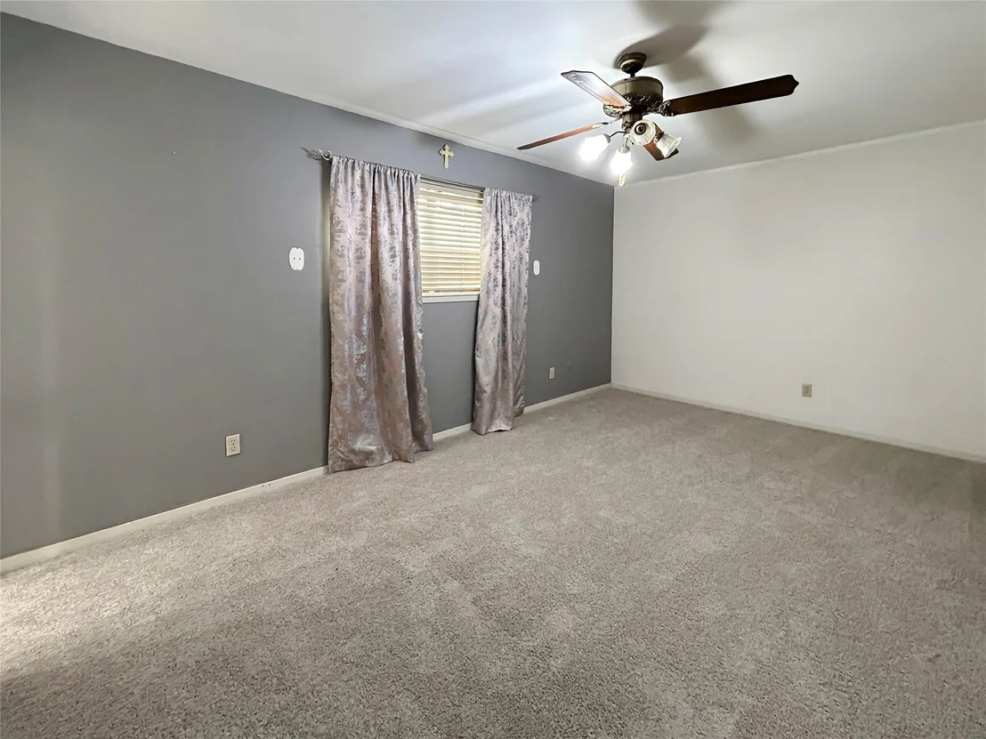 Photo of 6132 Fox Ridge Drive