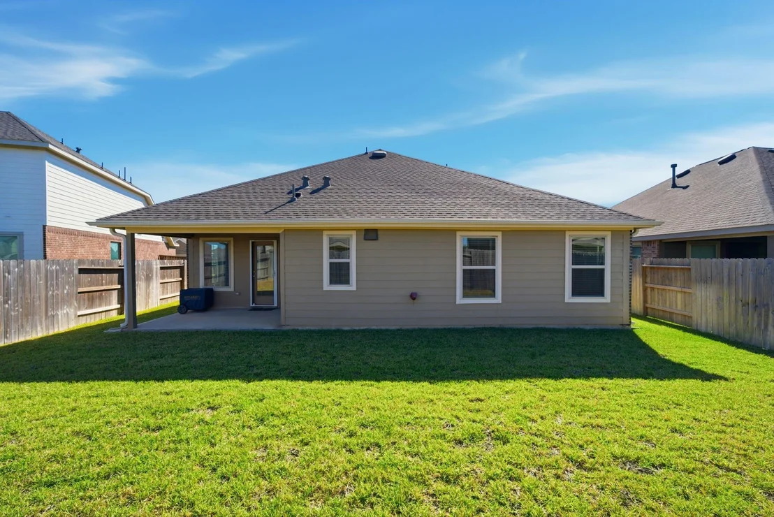 Photo of 7603 Auburn Haven Trail