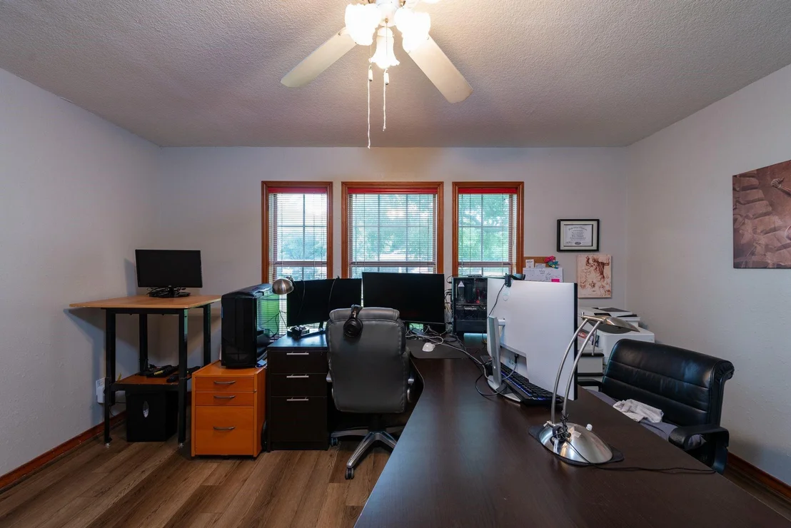 Photo of 330 N 4th Street