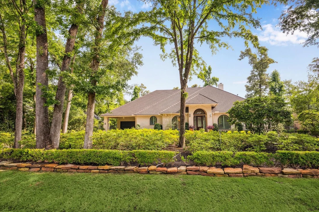 Photo of 30 Halfmoon Court
