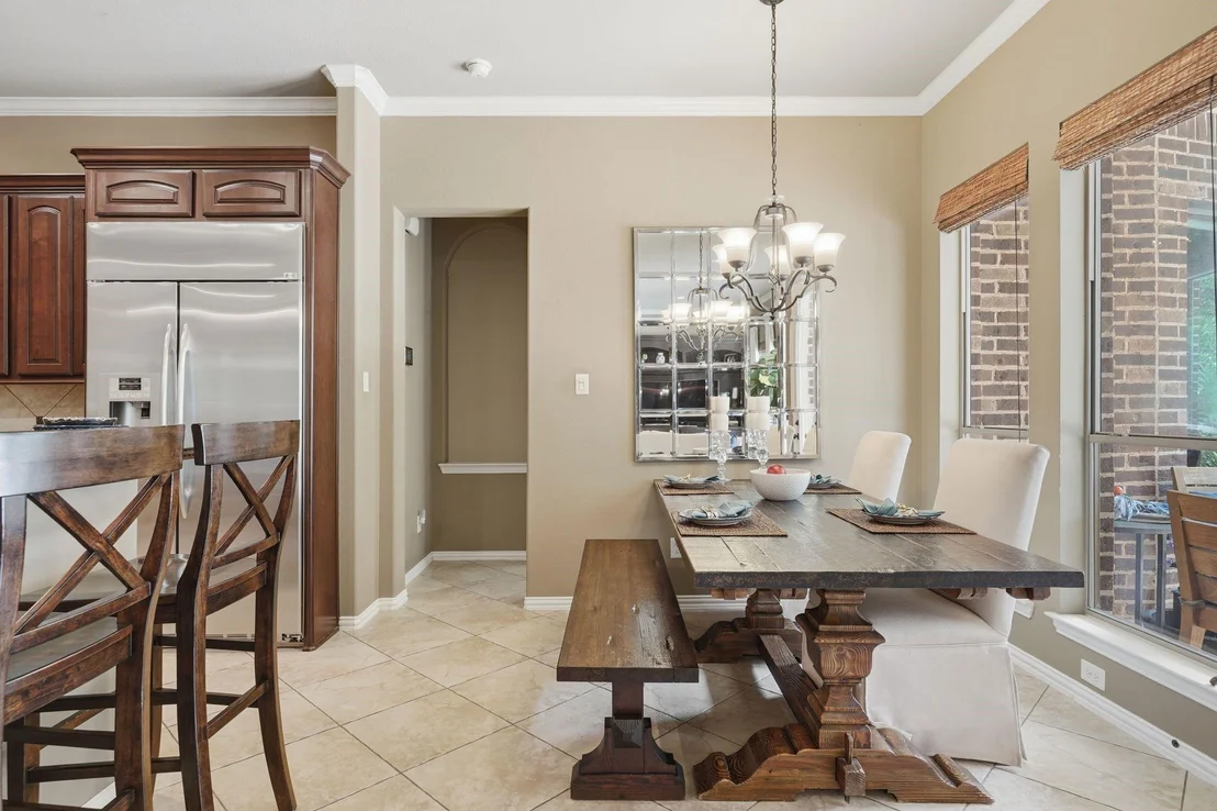 Photo of 147 W Crystal Canyon Circle