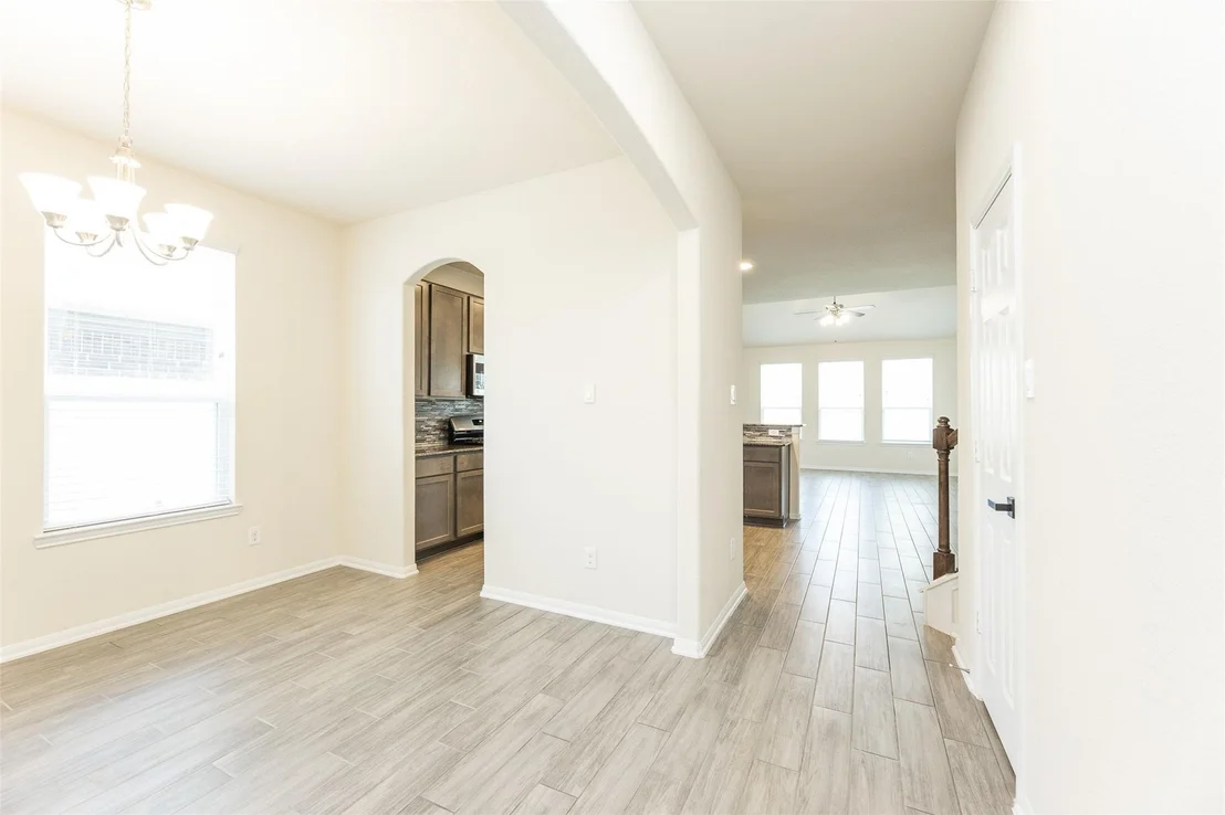 Photo of 2293 Garden Square Path