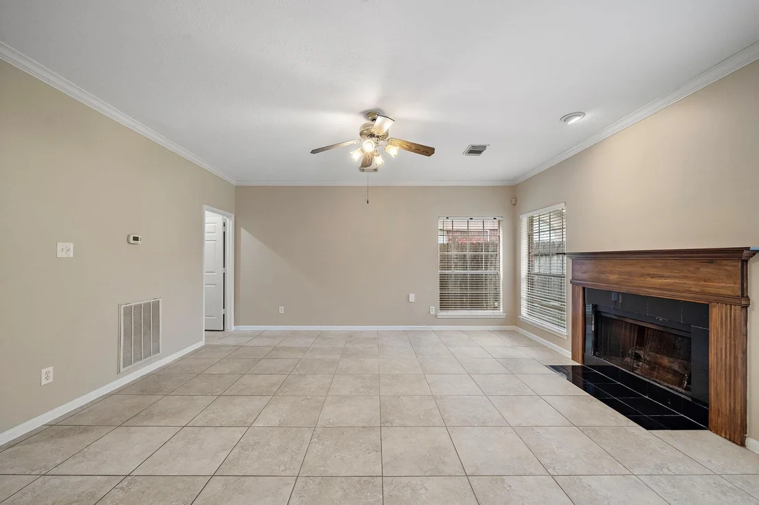 Photo of 5411 Davids Bend Drive