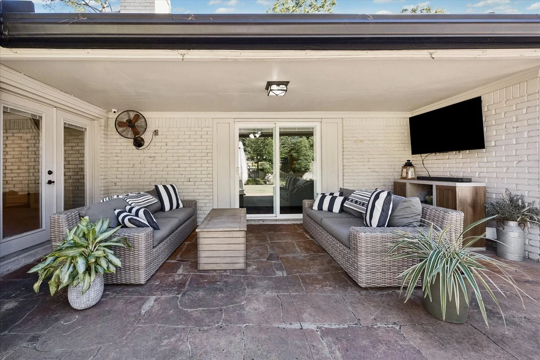 Photo of 14114 River Forest Drive