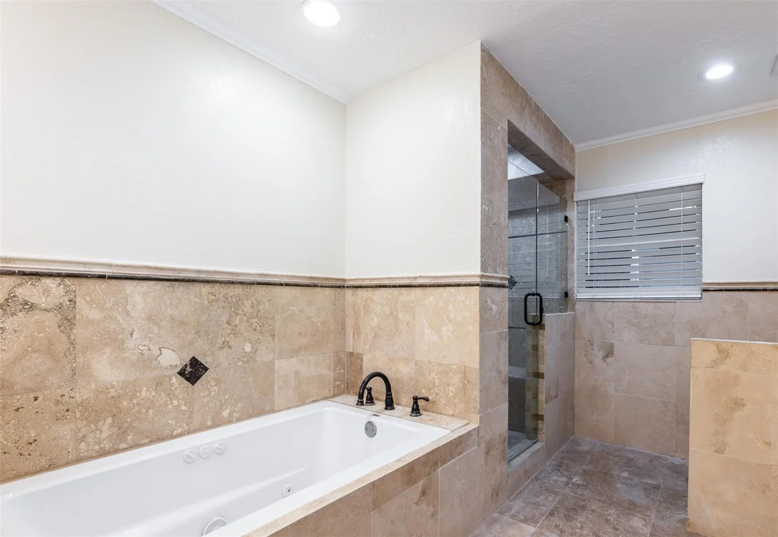 Photo of 417 White Wing Lane