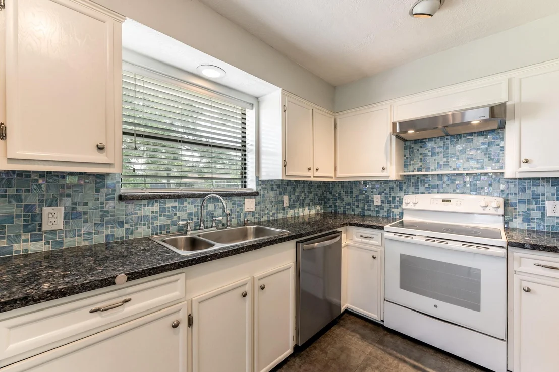 Photo of 180 W Lake Circle