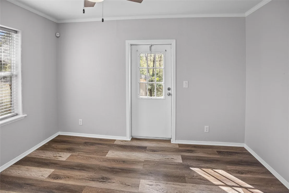 Photo of 461 Bluebonnet