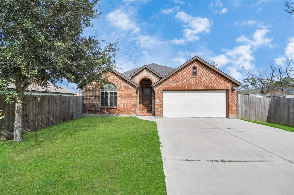 Photo of 6051 Woodview Drive