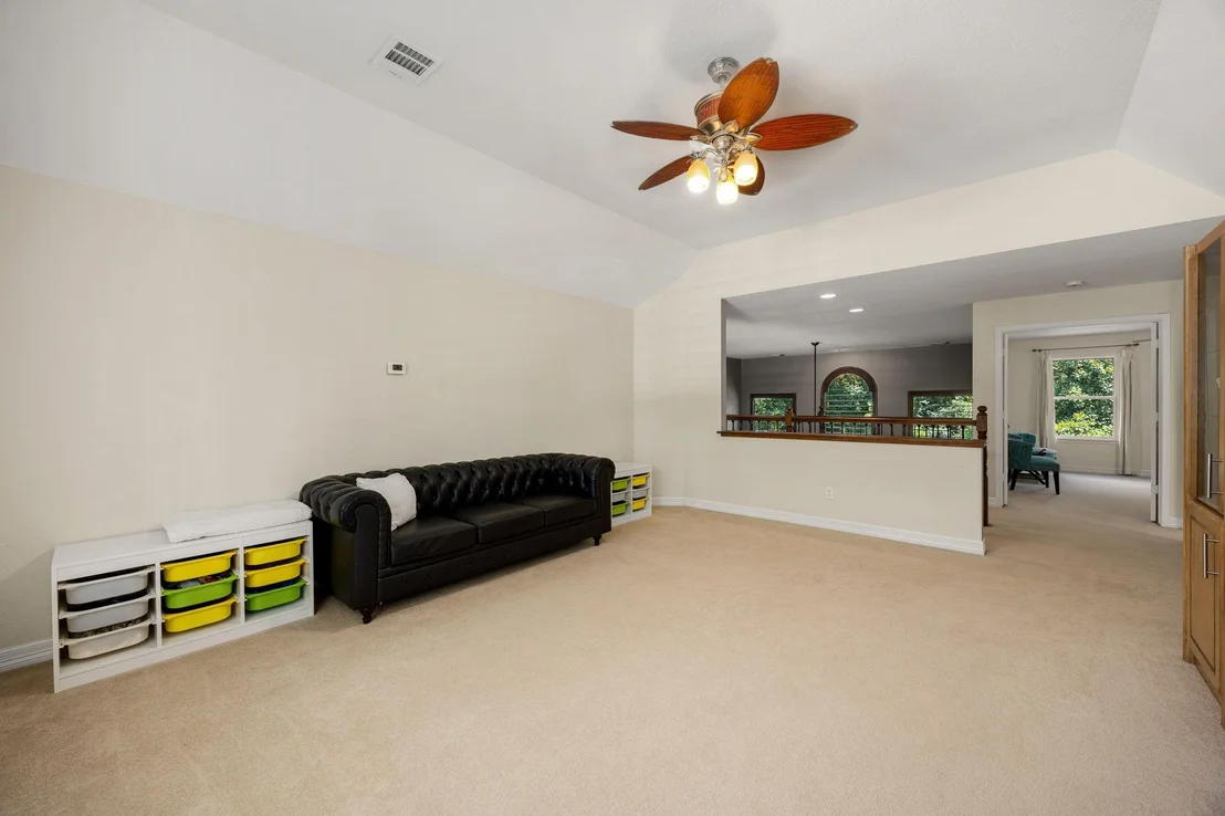 Photo of 94 Meadowridge Place