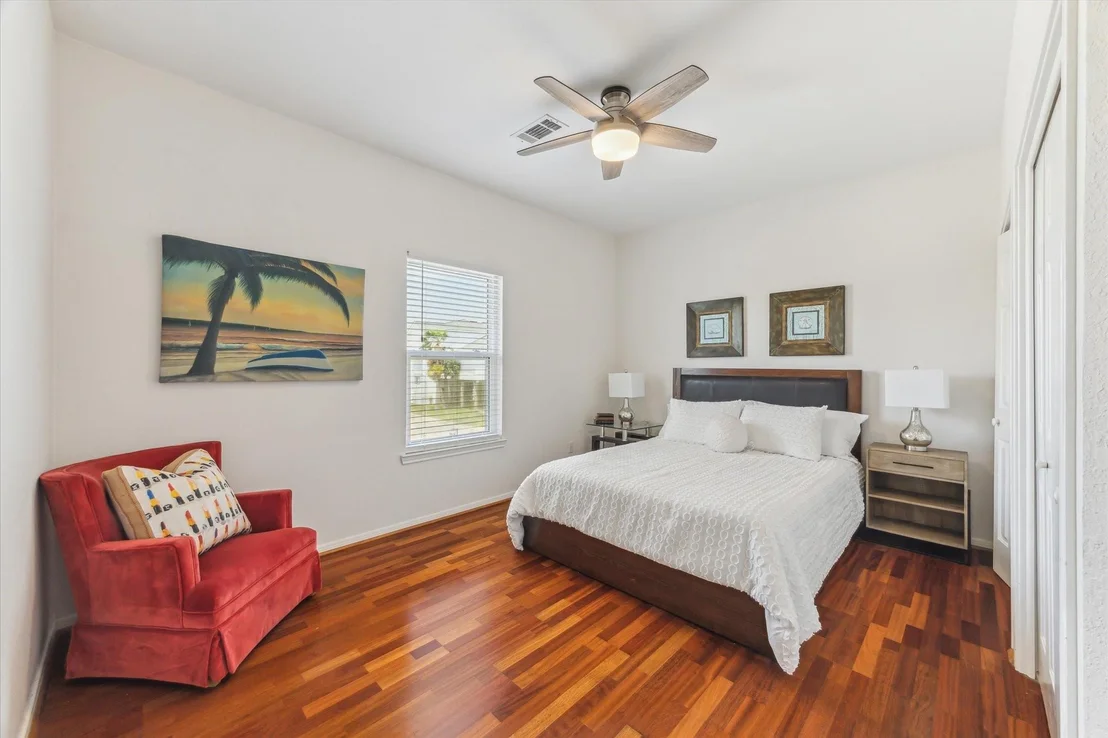 Photo of 1339 Outrigger
