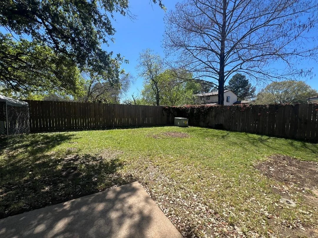 Photo of 13907 Flagstone Drive