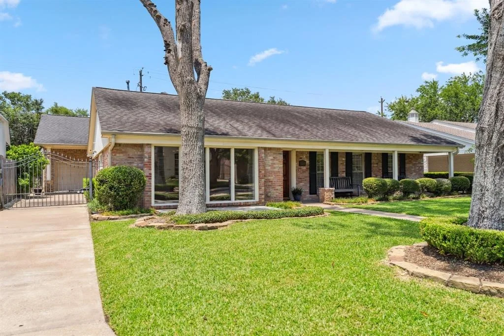 Photo of 6224 Overbrook Lane