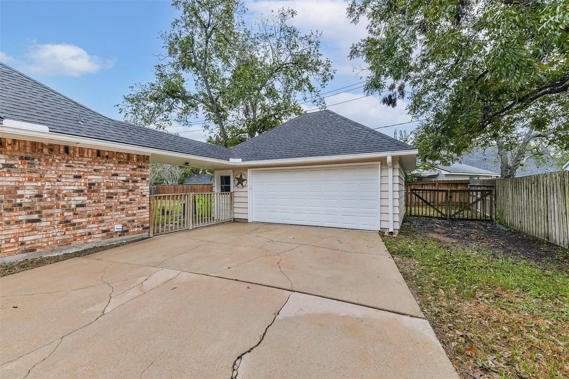 Photo of 1210 Timber Lane