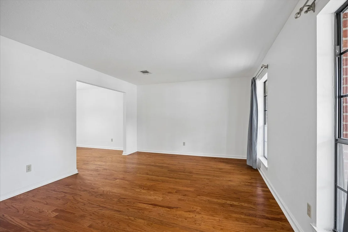 Photo of 2508 Sawyer Drive