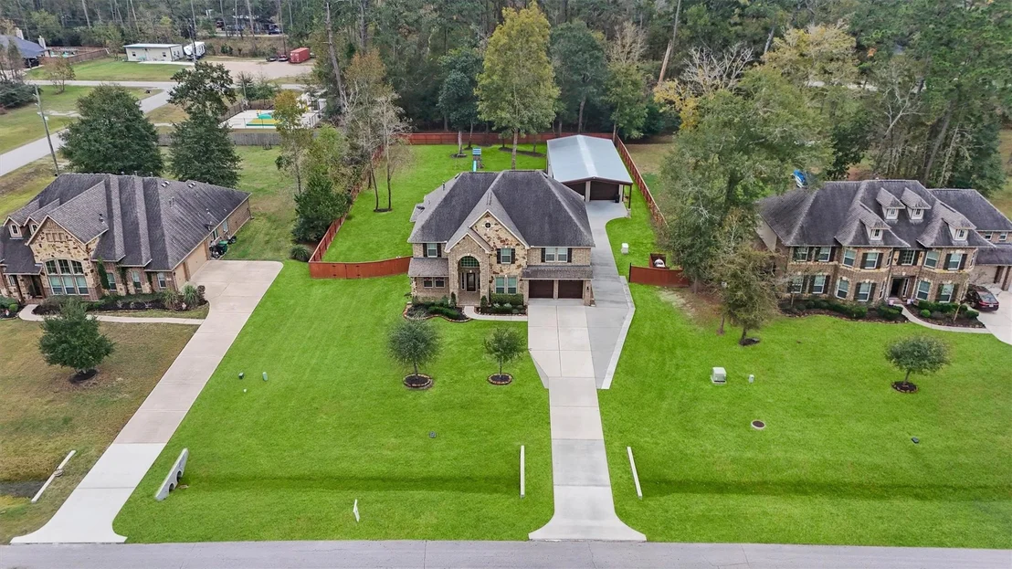 Photo of 610 Carriage View Lane