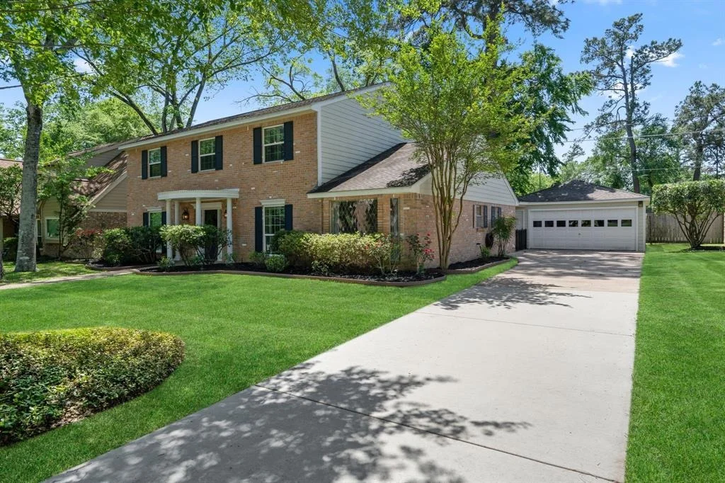 Photo of 17615 Loring Lane