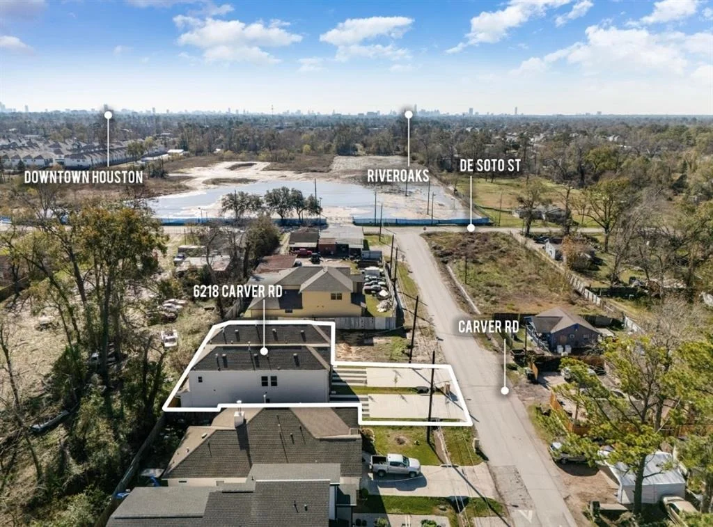 Photo of 6218 Carver Road